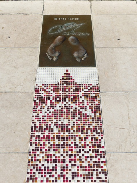 用其稳定的 用其稳定的